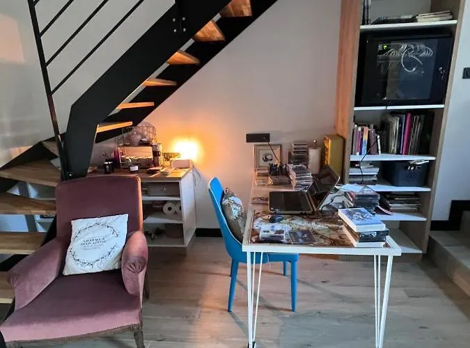 홈스테이 La Croix Perrine