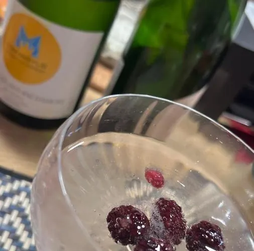 La Croix Perrine 홈스테이